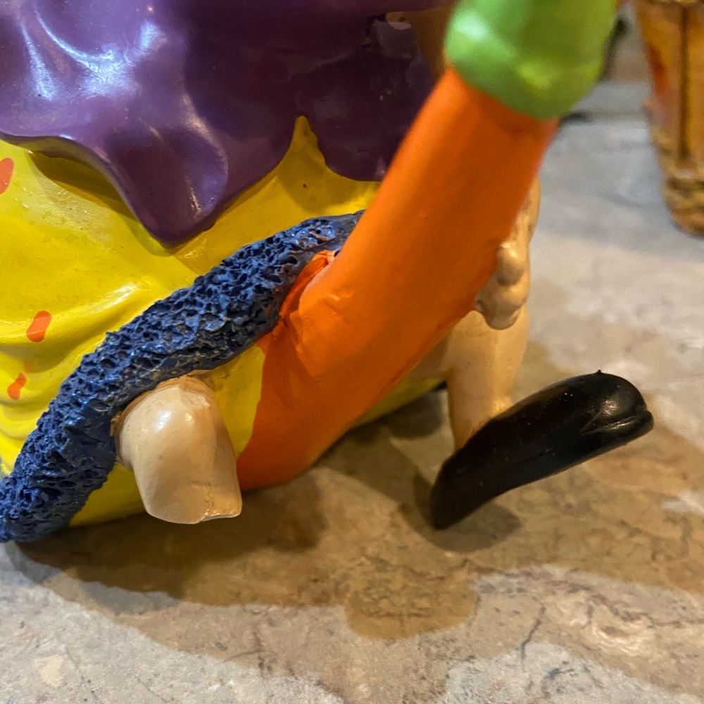8 piece Halloween bundle - Picture 8 of 16